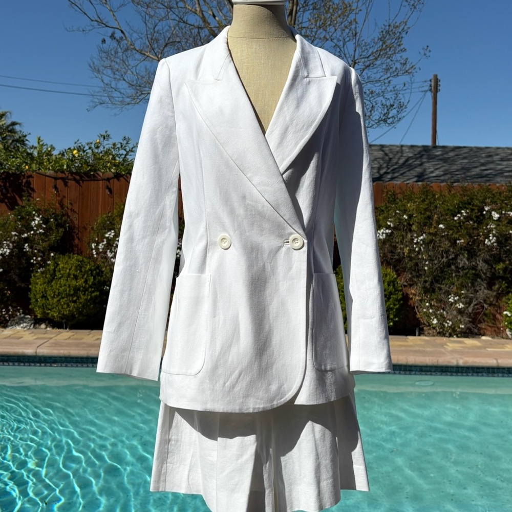Darling Society Linen Short and Blazer Set